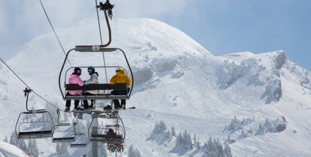 ski lift in morzine france