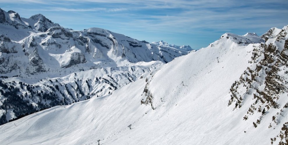 the swiss wall on Franco-Swiss border