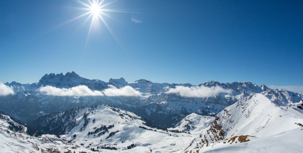 French Alps skiing