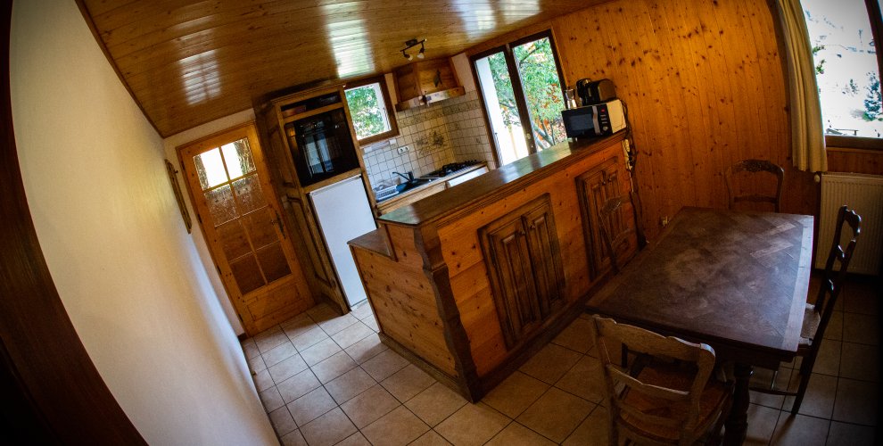 ski season accommodation in Morzine