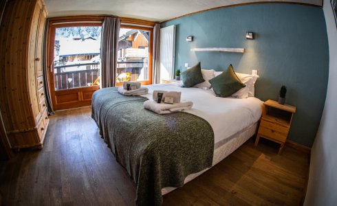 Double Room in Chalet Atlas