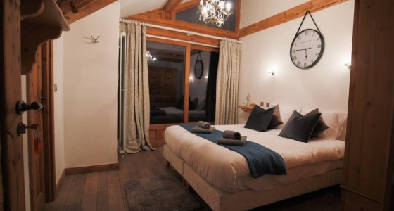 Atlas Sky Apartment double room catered ski accommodation