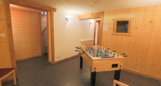 games room atlas lodge morzine
