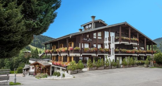 petit dru exterior morzine