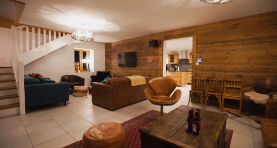 Chalet Five25 ski chalet lounge morzine