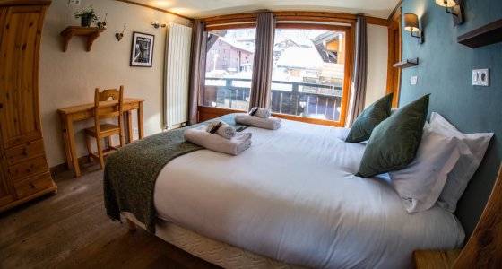 Double Room in Chalet Atlas