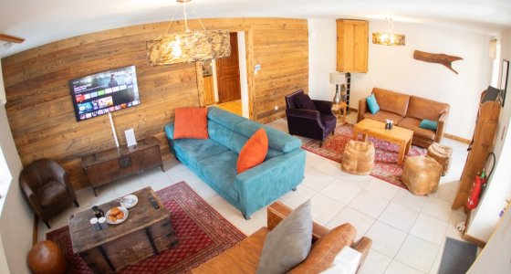 chalet five25 living area morzine