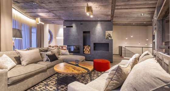 Chalet Aspen Avoriaz lounge fireplace