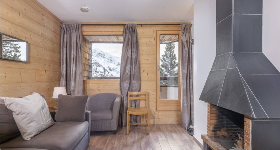 Apartment Araucarya Avoriaz lounge fireplace