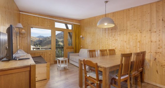 Apartment Chapka Avoriaz dining area