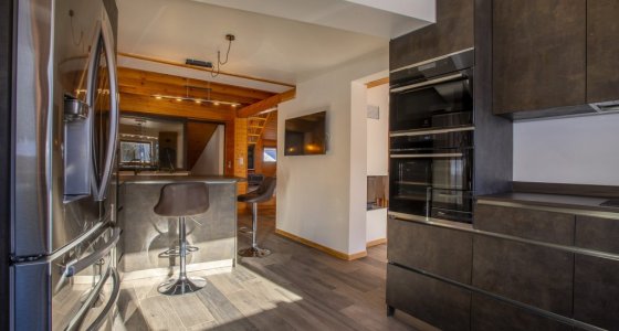Chalet Arkor Avoriaz kitchen bar