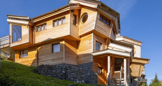 Chalet Arkor Avoriaz chalet side