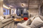 Chalet Aspen Avoriaz lounge fireplace
