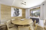 Apartment Kouria Avoriaz dining area