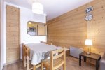 Apartment Araucarya Avoriaz dining area